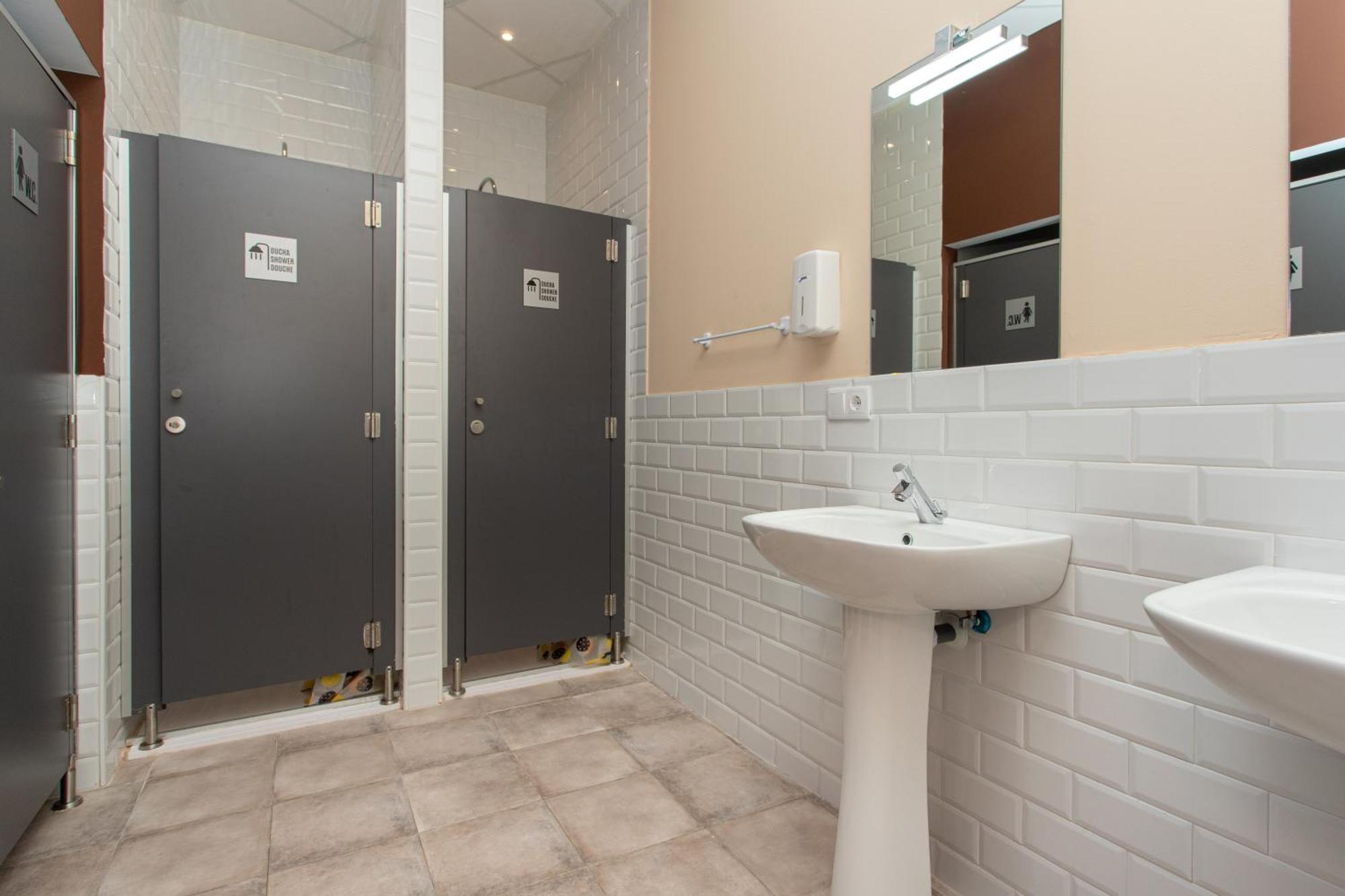 Albergue Hostel Llanes Eksteriør billede